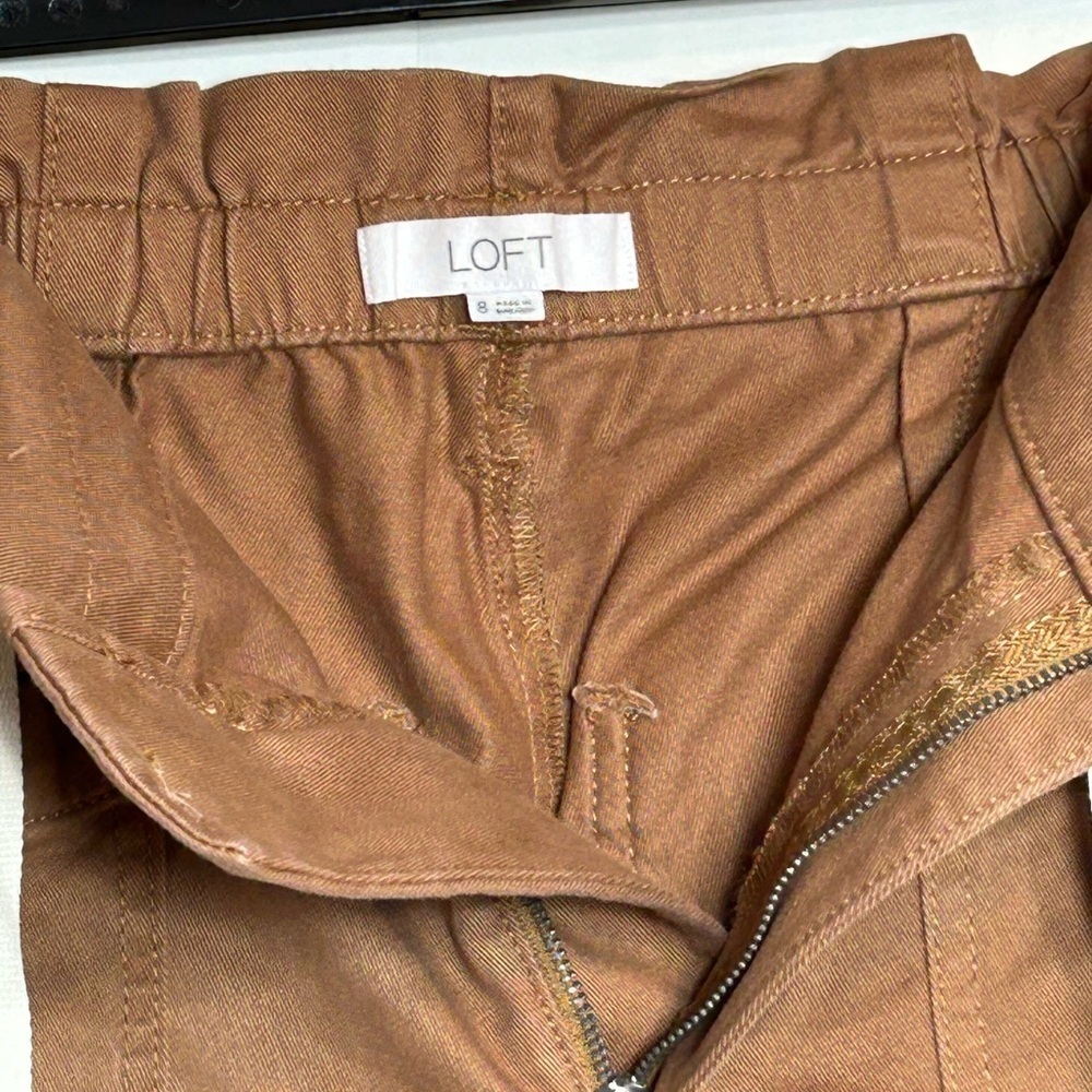 LOFT Soft Brown Straight Leg Pants with Cream Tie. Zip & Button Closure - Picture 4 of 13